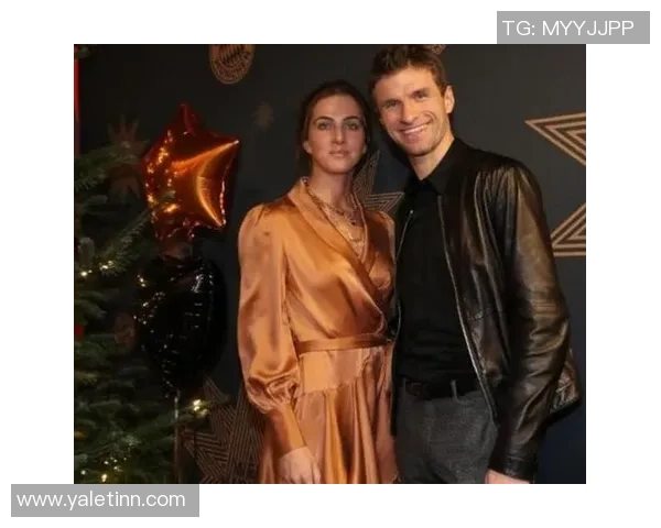 足球明星的爱情故事模特女友的光辉与挑战 足球明星的爱情故事模特女友的光辉与挑战