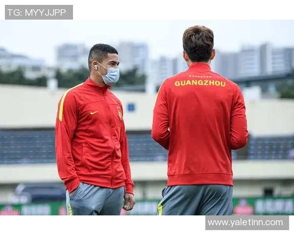 专业解读：上海街舞队的边路渗透打法